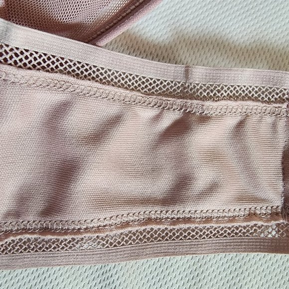 XL/34DD Stretch Mesh Bustier Snap Crotch Bodysuit- UNWORN -repaired factory flaw - Picture 6 of 11